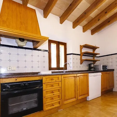 Petita Llombards Holiday home Llombarts