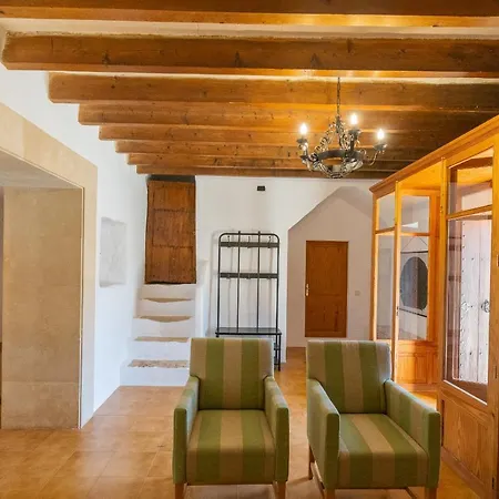 Petita Llombards Holiday home