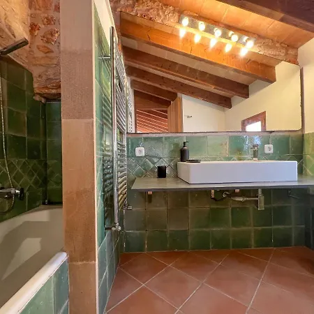 Holiday home Petita Llombards *
