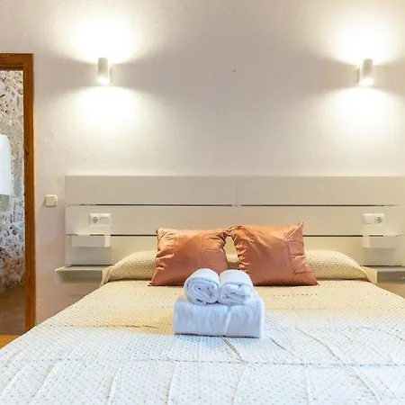 Holiday home Petita Llombards *
